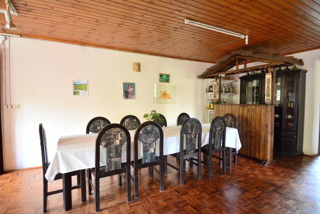 Hotel Chez Jeanne Tananarive Extérieur photo