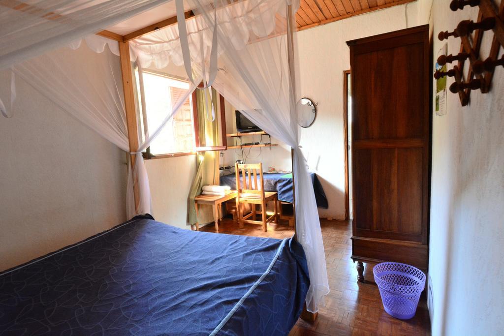 Hotel Chez Jeanne Tananarive Extérieur photo