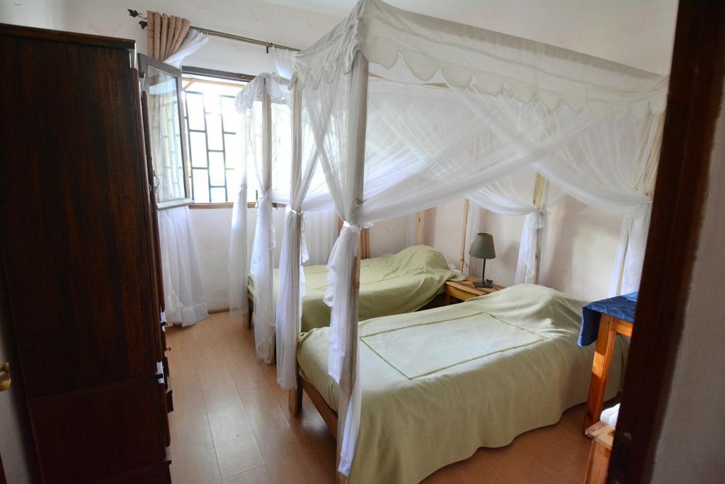 Hotel Chez Jeanne Tananarive Extérieur photo