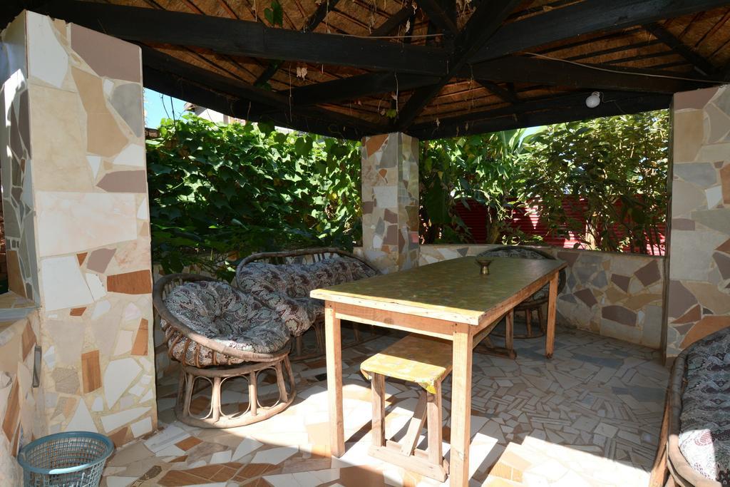 Hotel Chez Jeanne Tananarive Extérieur photo